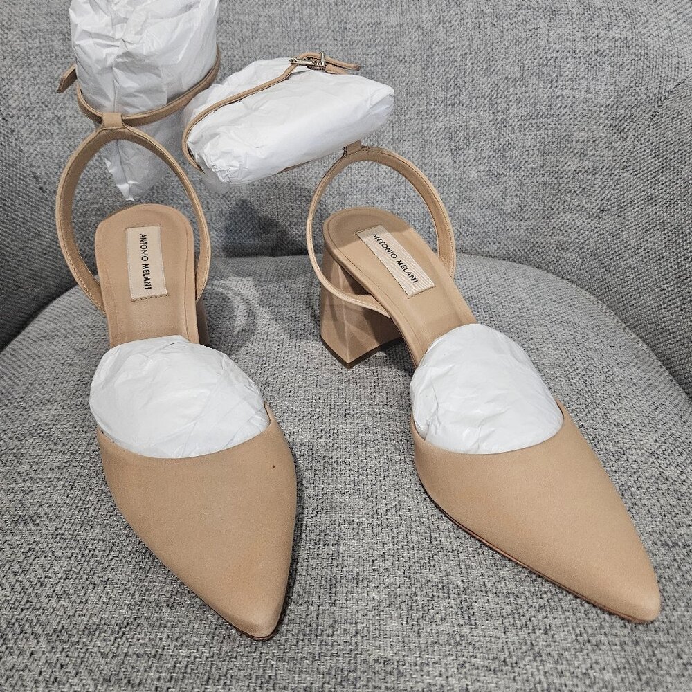 Antonio Melani cream Angle strap size 10